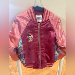 ☺️Disney bomber jacket features the character Pua from the movie Moana size 3